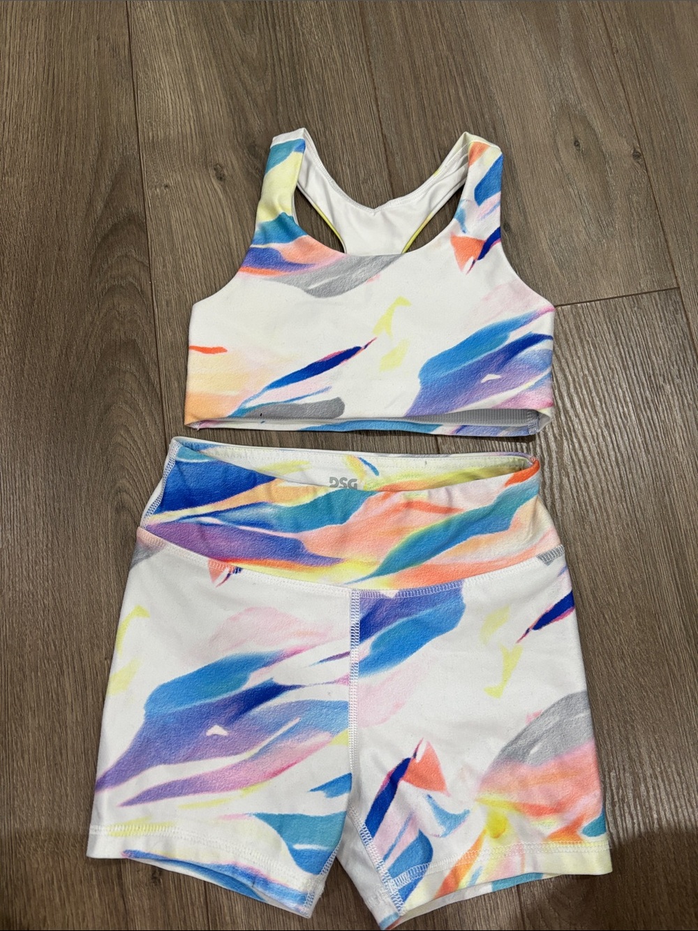 DSG Multicolor Brushstroke Sports Bra with Keyhole Back